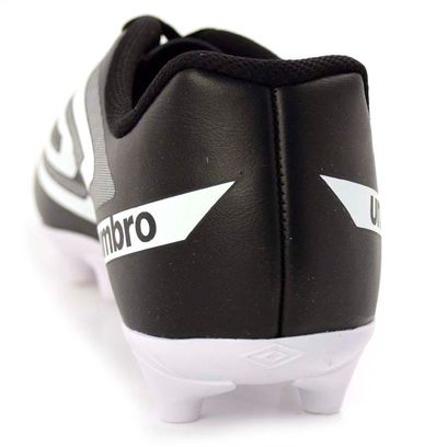 chuteira-masculina-umbro-beat-preto-u01fb034-4-.jpg
