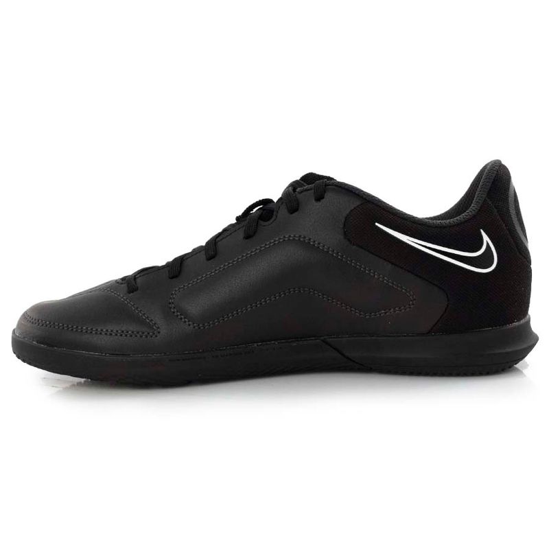 Nike tiempo black and hotsell white indoor