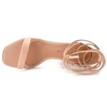 sandalia-feminina-com-salto-bloco-e-amarracao-ramarim-laranja-22-41203-6-.jpg