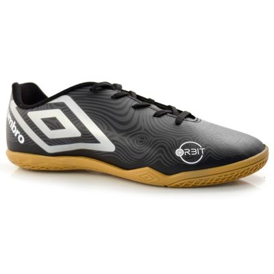 chuteira-de-futsal-umbro-orbit-preto-u01fb00152(1).jpg