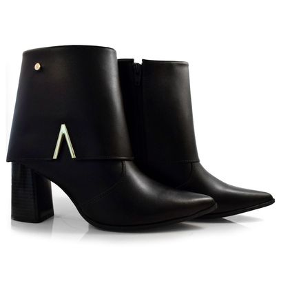 bota-de-cano-curto-e-salto-bloco-ramarim-preto-24-58102-2-.jpg