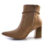 bota-de-cano-curto-e-couro-ramarim-bege-24-68102-6-.jpg