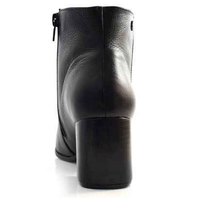 bota-de-couro-e-cano-curto-suzzara-preto-78509-5-.jpg