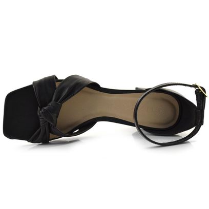 sandalia-de-couro-e-salto-bloco-suzzara-preto-6600549-5-.jpg