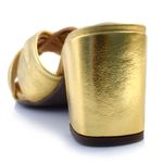 tamanco-de-couro-e-salto-bloco-suzzara-dourado-20127-7361-met-4-.jpg