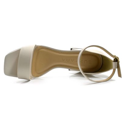 sandalia-feminina-de-couro-e-salto-bloco-suzzara-off-white-46902-02-6-.jpg