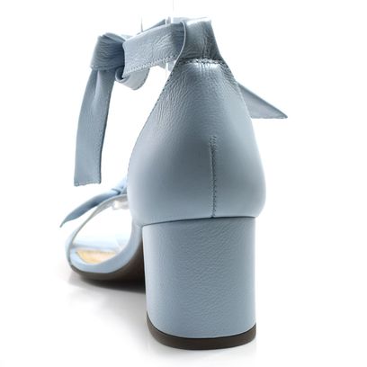 sandalia-de-couro-e-salto-bloco-suzzara-azul-1217-4502-4--jpg