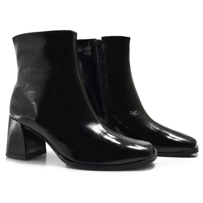 ankle-boots-de-couro-e-salto-bloco-suzzara-preto-6690505-2-.jpg