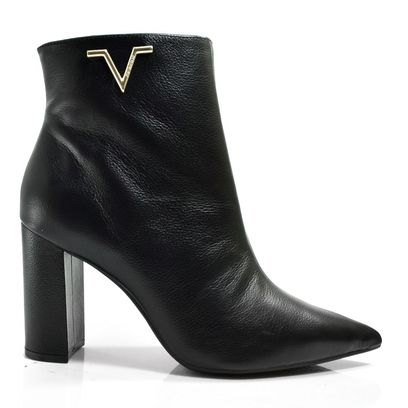 ankle-boots-de-couro-feminino-via-marte-preto-063-012-01-3-.jpg
