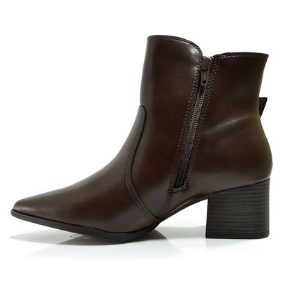 bota-de-cano-curto-e-salto-bloco-ramarim-marrom-2559132-5-.jpg