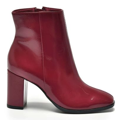 ankle-boots-de-salto-bloco-feminino-via-marte-bordo-247-001-01-3-.jpg