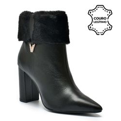Bota de Couro e Cano Curto Via Marte Preto 063-010-01