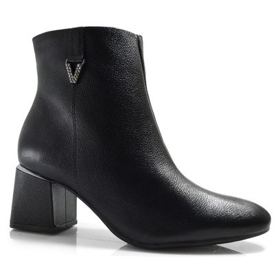 bota-de-couro-e-cano-curto-via-marte-preto-243-005-01-1-.jpg