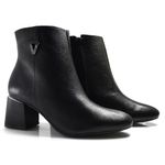 bota-de-couro-e-cano-curto-via-marte-preto-243-005-01-2-.jpg
