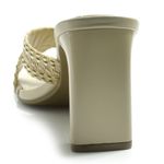 tamanco-de-salto-bloco-feminino-via-marte-creme-288-010-01-4-.jpg
