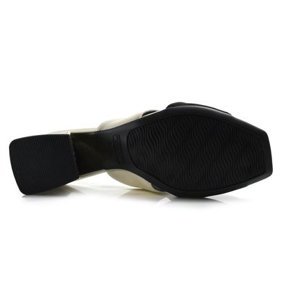 tamanco-salto-bloco-feminino-piccadilly-preto-543095-7-.jpg