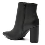 bota-de-couro-e-cano-curto-feminina-via-marte-preto-063-016-01-4-.jpg