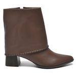bota-de-couro-e-lapela-feminina-via-marte-marrom-340-002-01-3-.jpg